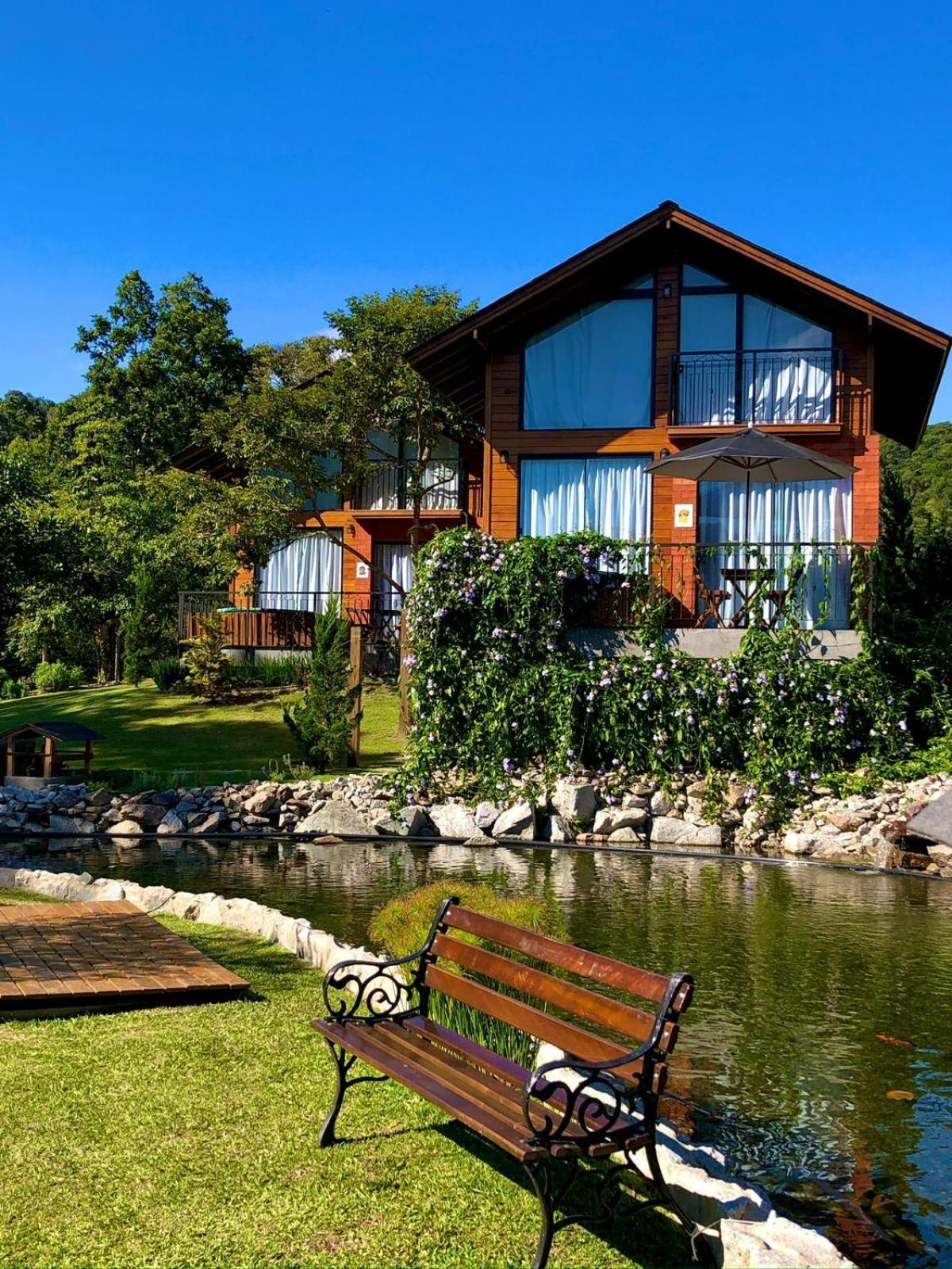 Pousada E Restaurante Casa Cida E Evandro Гаспар Экстерьер фото